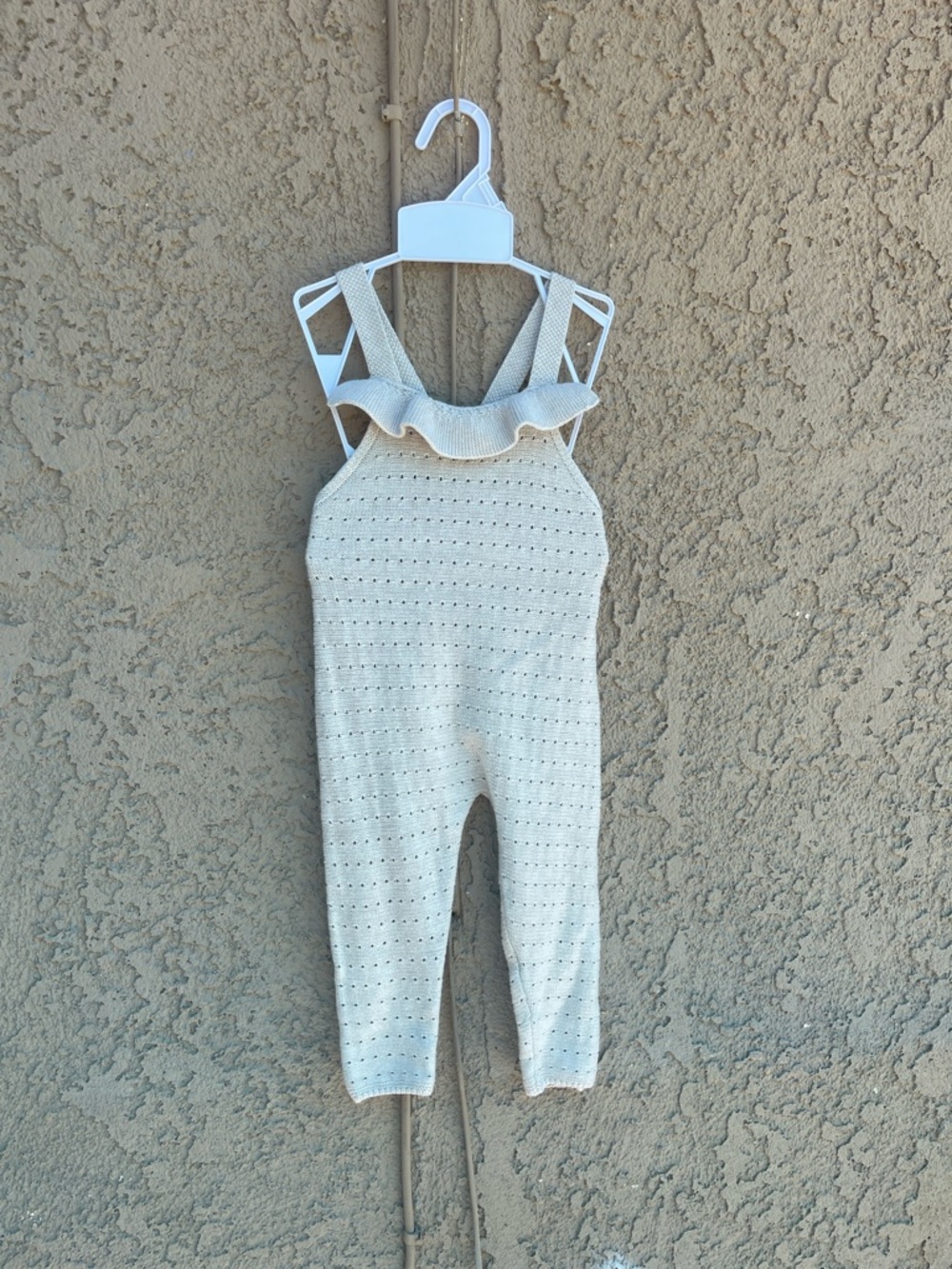 Zara Baby Girl Overalls Knit Sz 9/12M Tan Pants Ruffles